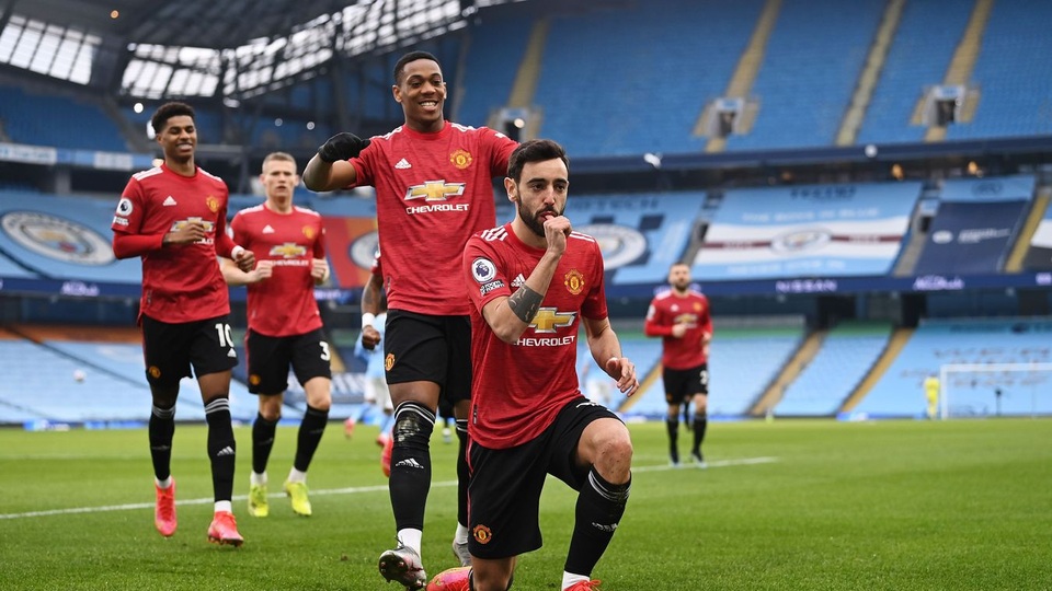 Man Utd chặt đứt mạch toàn thắng 21 trận của Man City - 5 Man Utd chặt đứt mạch toàn thắng 21 trận của Man City - 5