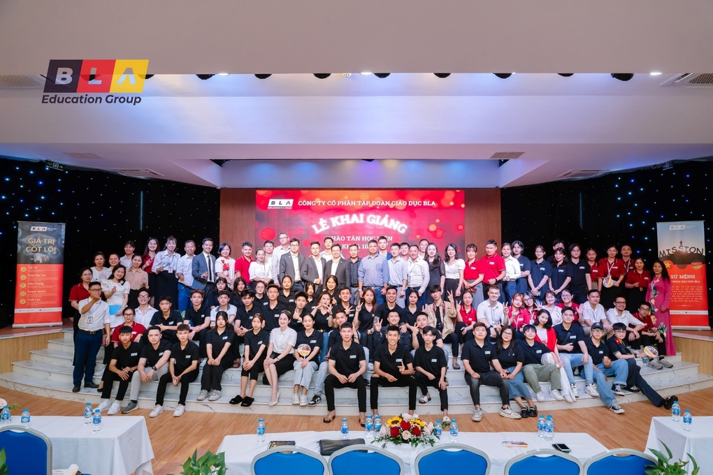 BLA Group: Mỗi học viên là một đại sứ để người Đức yêu mến Việt Nam hơn - 4 BLA Group: Mỗi học viên là một đại sứ để người Đức yêu mến Việt Nam hơn - 4