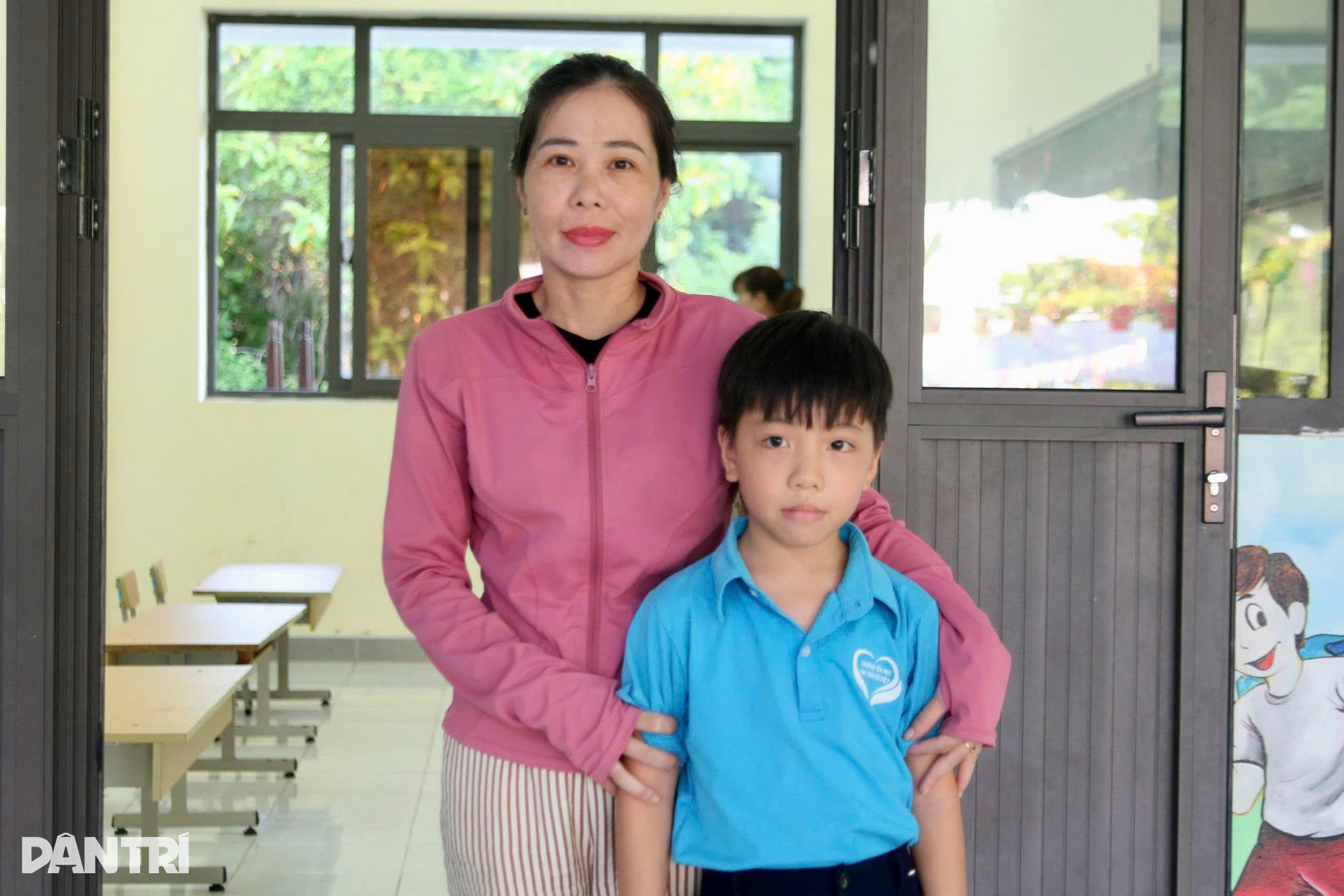 Bạn đọc Dân trí nhận đỡ đầu, chắp cánh ước mơ học sinh trên đảo Cồn Cỏ - 2 Bạn đọc Dân trí nhận đỡ đầu, chắp cánh ước mơ học sinh trên đảo Cồn Cỏ - 2