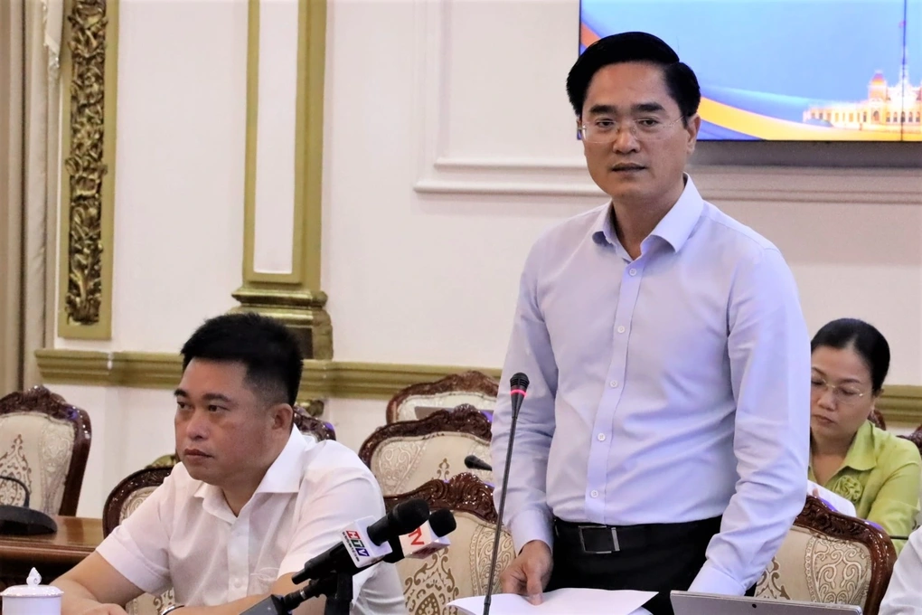 Bức tường chắn đường ven sông Sài Gòn, xử lý sao để tạo đồng thuận? - 3 Bức tường chắn đường ven sông Sài Gòn, xử lý sao để tạo đồng thuận? - 3