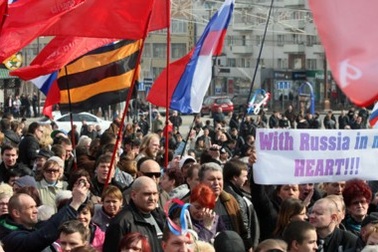 Phong trào đòi gia nhập Nga giống Crimea lan rộng ở đông Ukraine