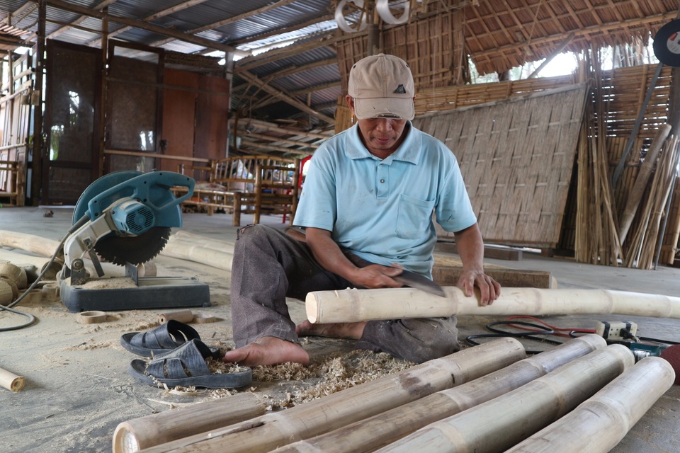 Lão nông đam mê và làm giàu với tre làng - 4 Lão nông đam mê và làm giàu với tre làng - 4