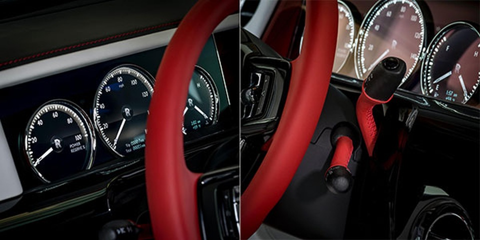 Đấu giá chiếc Rolls-Royce phiên bản Bespoke Red Phantom đặc biệt - 3 Đấu giá chiếc Rolls-Royce phiên bản Bespoke Red Phantom đặc biệt - 3