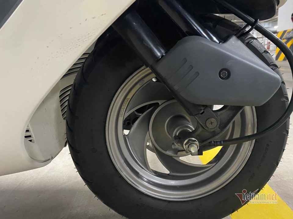 Săn cặp đôi Honda Spacy với giá gần 600 triệu đồng ở Hà Nội - 6 Săn cặp đôi Honda Spacy với giá gần 600 triệu đồng ở Hà Nội - 6