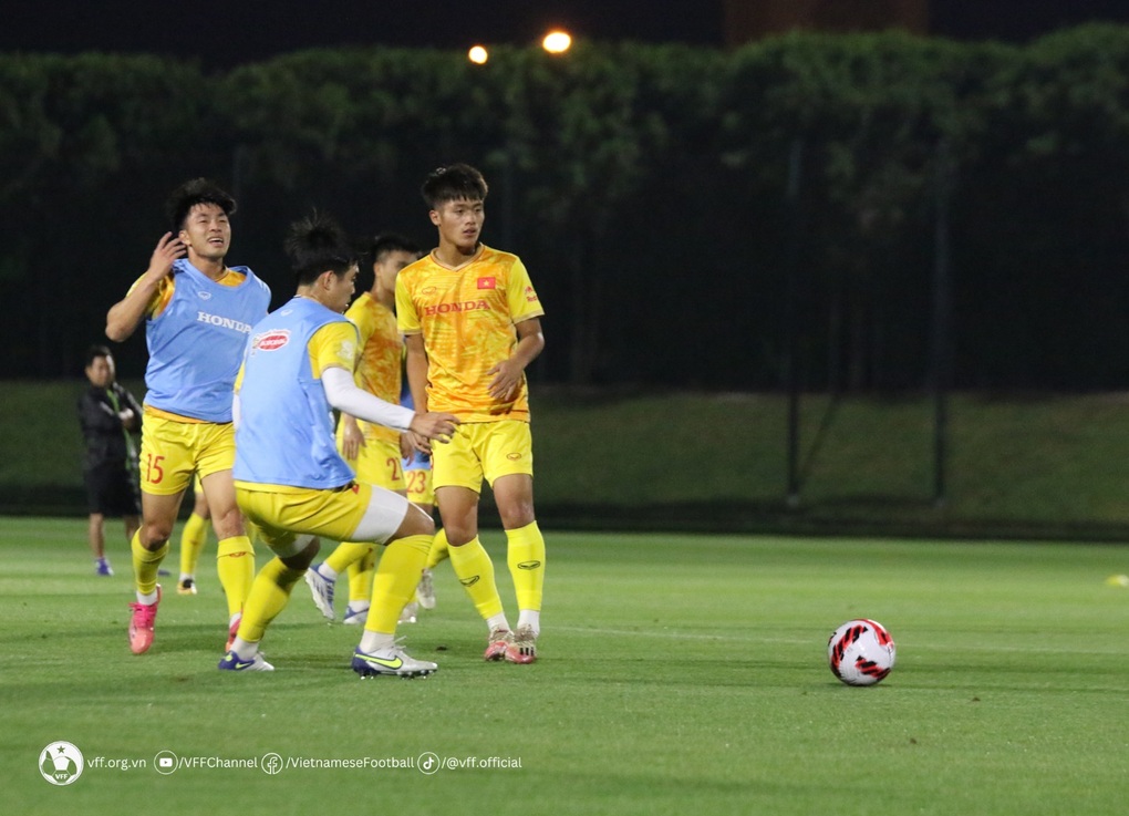 U23 Việt Nam đón tin vui, quyết ghi bàn vào lưới Kyrgyzstan - 6 U23 Việt Nam đón tin vui, quyết ghi bàn vào lưới Kyrgyzstan - 6