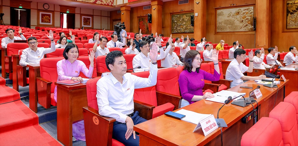 Gần 300 cán bộ, công chức ở Vĩnh Phúc xin nghỉ hưu trước tuổi - 1 Gần 300 cán bộ, công chức ở Vĩnh Phúc xin nghỉ hưu trước tuổi - 1