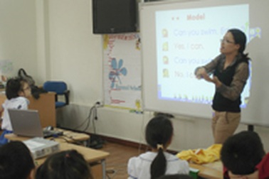 Khen thưởng giáo viên có phương pháp dạy học mới