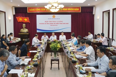 Nóng: Chính thức chốt đề xuất mức tăng lương tối thiểu vùng năm 2020!