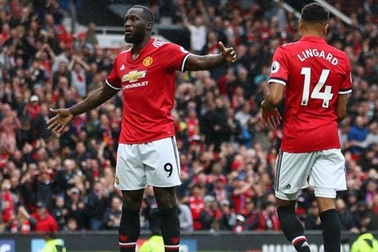 Mourinho: “Lukaku là cầu thủ không thể chạm tới ở MU”