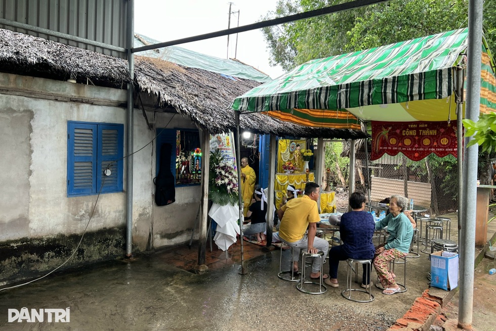 Người đàn ông treo cổ trước giờ đi thi hành án: Từ nhân chứng thành bị cáo - 1 Người đàn ông treo cổ trước giờ đi thi hành án: Từ nhân chứng thành bị cáo - 1