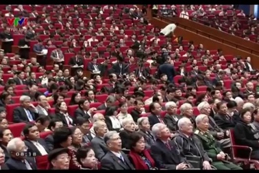 Video công bố danh sách 19 Ủy viên Bộ Chính trị khóa XII