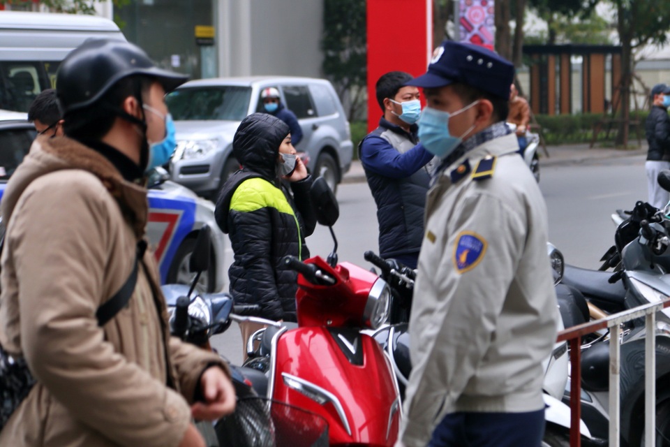 Hà Nội: Cận cảnh phong tỏa tòa nhà ở Times City - 2 Hà Nội: Cận cảnh phong tỏa tòa nhà ở Times City - 2