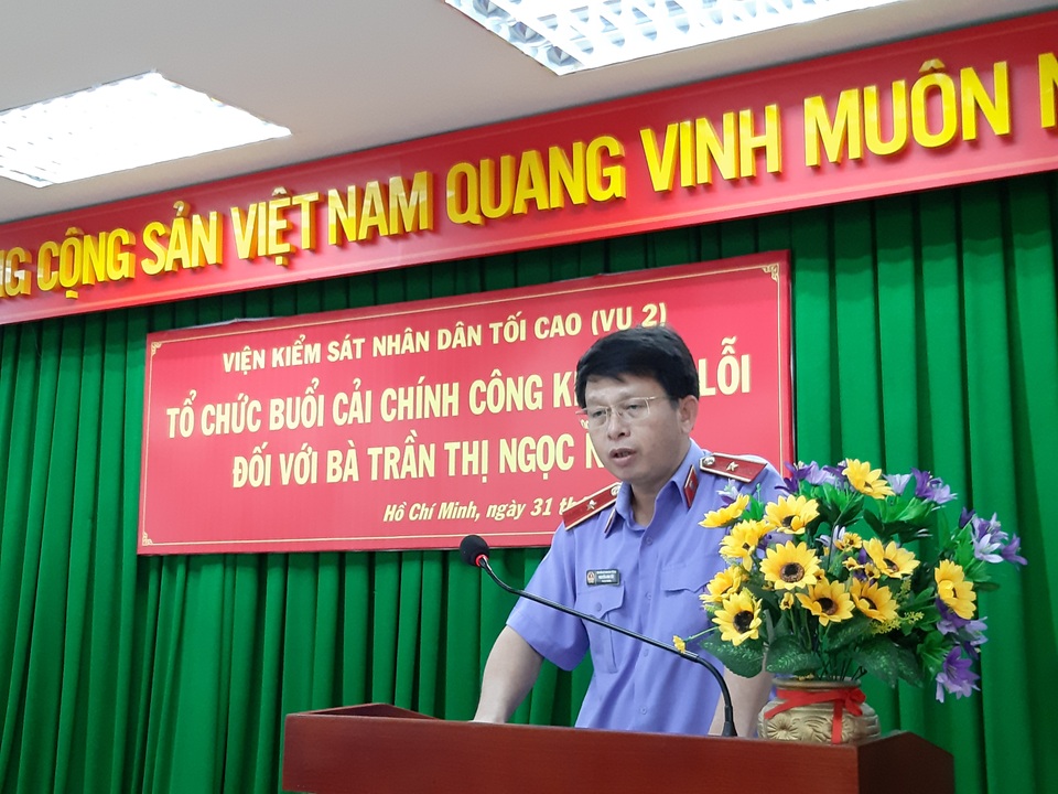 Viện Kiểm sát Nhân dân tối cao chính thức xin lỗi nữ luật gia bị oan sai - 2 Viện Kiểm sát Nhân dân tối cao chính thức xin lỗi nữ luật gia bị oan sai - 2