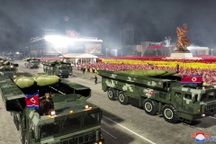 Hàn Quốc nói Triều Tiên có thể đã chuyển 2.000 container thiết bị cho Nga