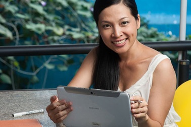 Ngô Thái Uyên: Làm nghệ thuật không nên sợ công nghệ