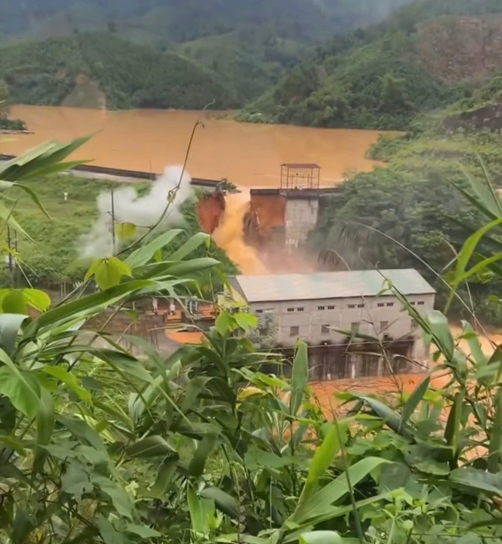 Vỡ đập thủy điện Bắc Khê 1 ở Lạng Sơn - 2 Vỡ đập thủy điện Bắc Khê 1 ở Lạng Sơn - 2