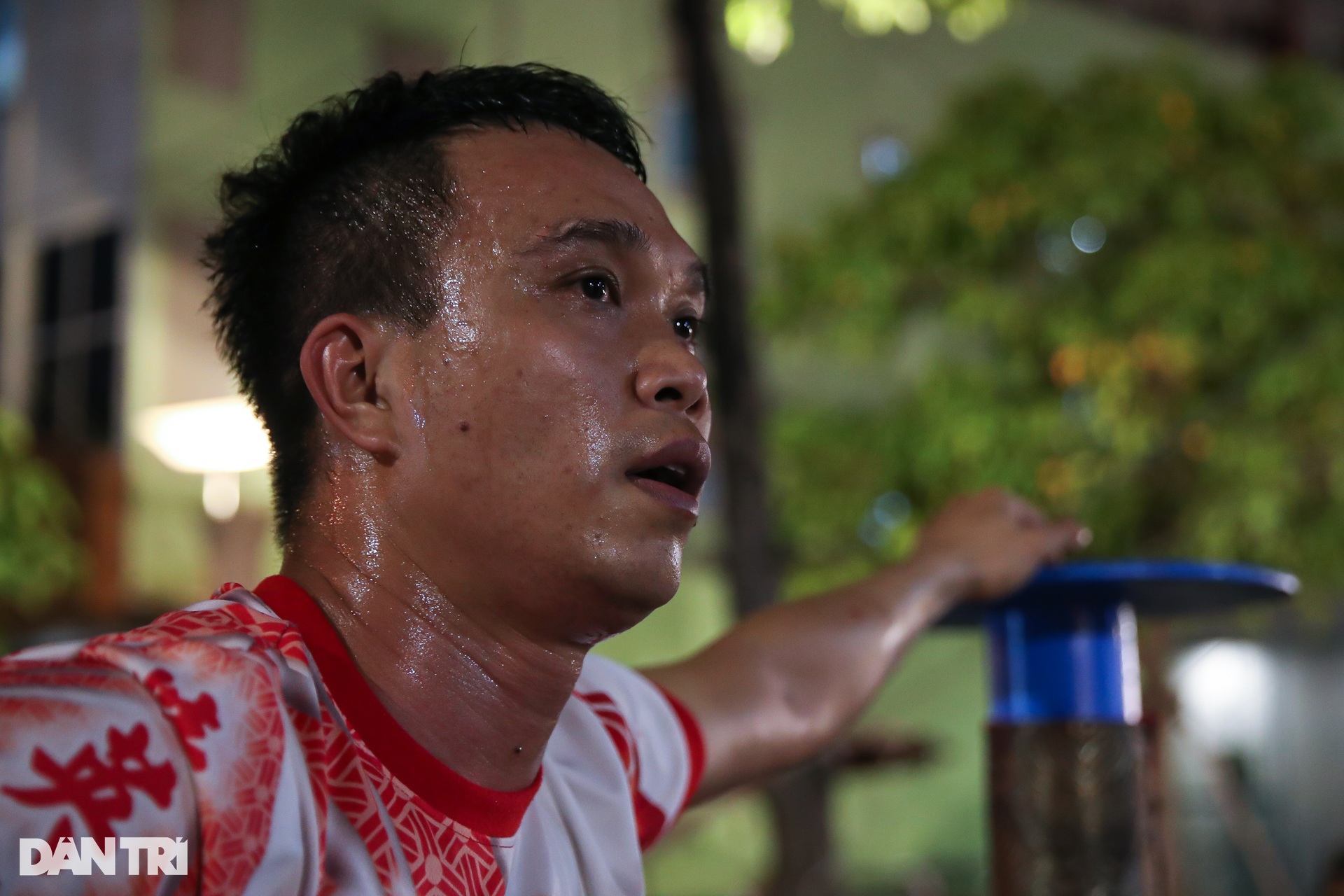 Ngày đêm khổ luyện trên Mai Hoa Thung của đội lân Tinh Anh Đường - 11 Ngày đêm khổ luyện trên Mai Hoa Thung của đội lân Tinh Anh Đường - 11