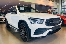 Phó Thủ tướng: Xem xét đề xuất giảm 50% lệ phí trước bạ với ô tô nội địa