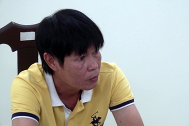 Bắt 2 cựu huấn luyện viên vì chiếm đoạt tiền công, tiền ăn của học trò