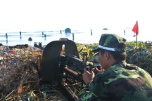 Lính đảo Việt Nam tập đánh địch đổ bộ