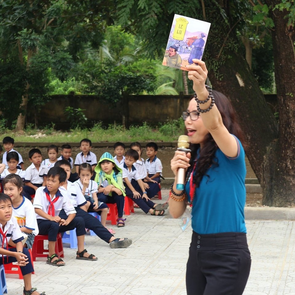 Cô giáo dạy Văn làm thiện nguyện sách từ lời “thách đố” của Bộ trưởng - 3 Cô giáo dạy Văn làm thiện nguyện sách từ lời “thách đố” của Bộ trưởng - 3