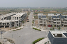 "Giá đất trước và sau khi có dự án chênh tới 700 lần"