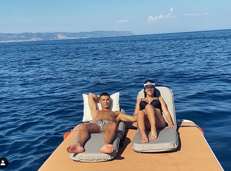 Bạn gái Ronaldo ngày càng đẹp bốc lửa - 8 Bạn gái Ronaldo ngày càng đẹp bốc lửa - 8