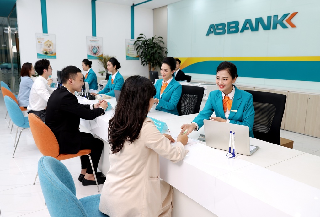 IFC có nhiều hỗ trợ chiến lược cho ABBANK sau 14 năm đồng hành - 1 IFC có nhiều hỗ trợ chiến lược cho ABBANK sau 14 năm đồng hành - 1