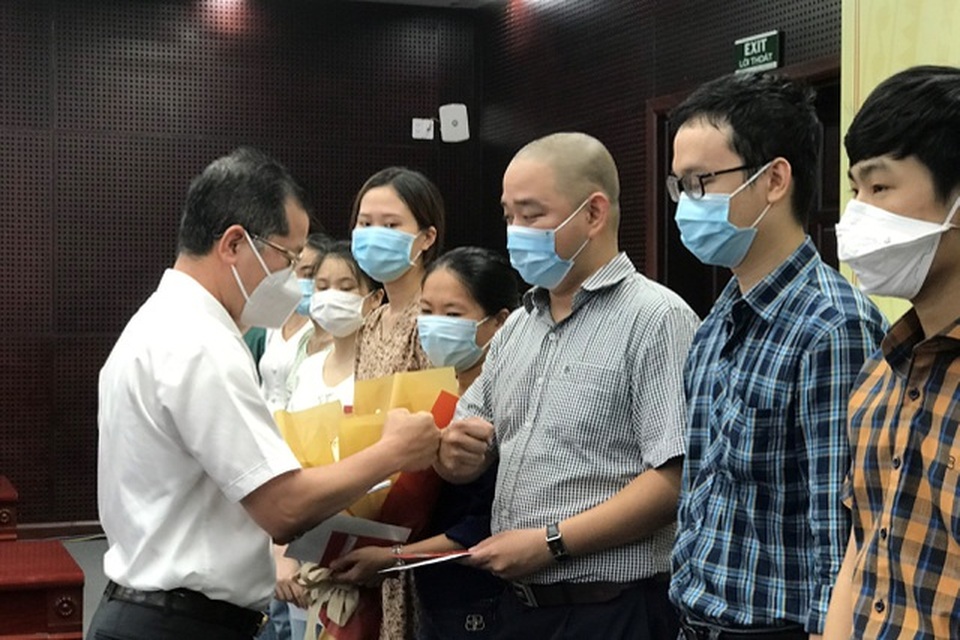 Bác sĩ Đà Nẵng lên đường chi viện cho Bắc Giang chống dịch bằng cả trái tim - 1 Bác sĩ Đà Nẵng lên đường chi viện cho Bắc Giang chống dịch bằng cả trái tim - 1