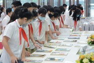 Hà Nội: Hơn 90 đầu sách giáo khoa lớp 8, lớp 11 được phê duyệt