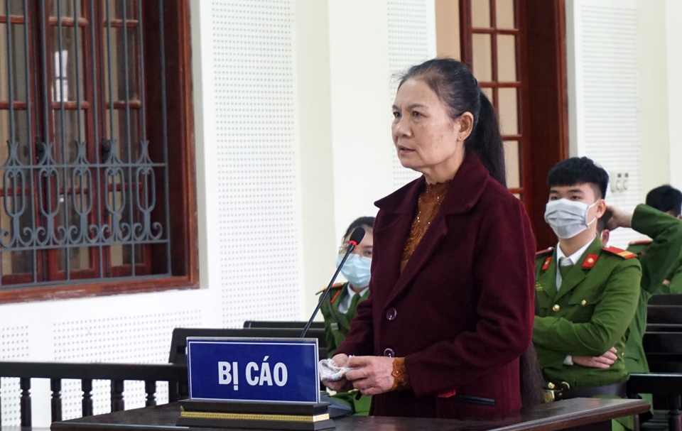 Mượn ô tô, mang đi cầm cố lấy tiền buôn ma túy - 1 Mượn ô tô, mang đi cầm cố lấy tiền buôn ma túy - 1