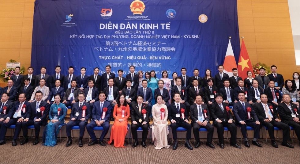 Gỡ vướng mắc, đảm bảo quyền lợi để kiều bào góp sức phát triển đất nước - 4 Gỡ vướng mắc, đảm bảo quyền lợi để kiều bào góp sức phát triển đất nước - 4