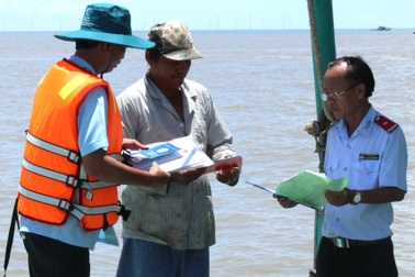 "Chỉ đánh bắt hải sản ở vùng biển Việt Nam mình thôi"