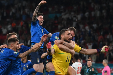 Người hâm mộ TPHCM được xem Euro 2024 qua truyền hình