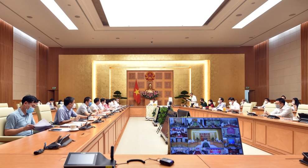 Sang tải mấy trăm con lợn, hàng nghìn con gà thì doanh nghiệp sao sống nổi - 1 Sang tải mấy trăm con lợn, hàng nghìn con gà thì doanh nghiệp sao sống nổi - 1
