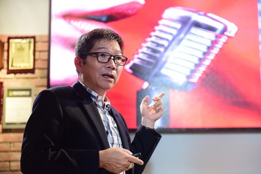 Nghề cực hấp dẫn: "Đọc một câu thoại, nhận cả ngàn đô"