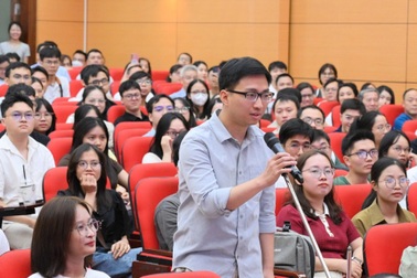 Màn gọi tên chọn chuyên ngành bác sĩ nội trú bất ngờ “bùng nổ” mạng xã hội