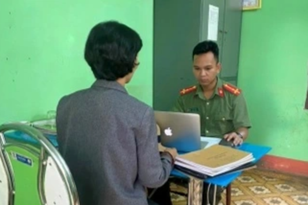 Xử phạt người phụ nữ hoang tin cướp nội tạng - 1 Xử phạt người phụ nữ hoang tin cướp nội tạng - 1