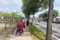 Người đàn ông gục đầu tử vong trên xe máy ở TPHCM