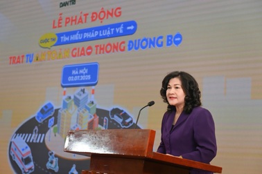 Thứ trưởng Nguyễn Thị Hà: "Chung tay xây dựng ý thức, văn hóa giao thông"