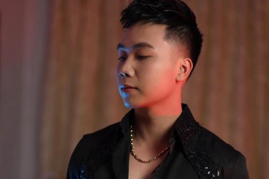 Ca sĩ Việt kiều Viet Lee kể về tình yêu đơn phương