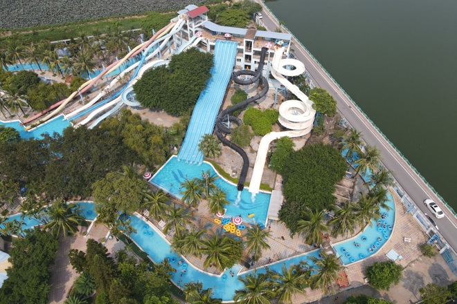 Cảnh hiu hắt ở Công viên nước Hồ Tây ngày nghỉ lễ Quốc khánh - 12