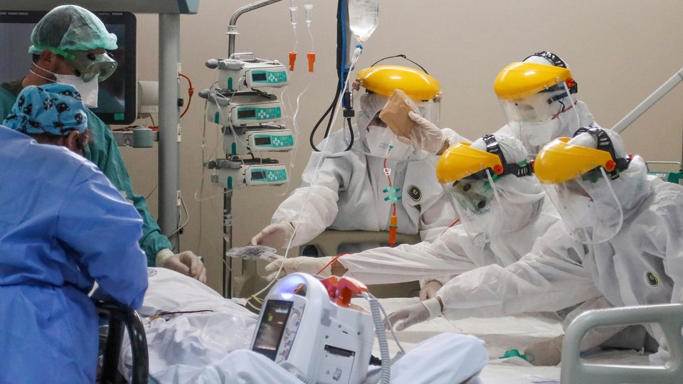 Báo Nhật: Vingroup làm máy thở nhằm phòng vệ làn sóng virus tiếp theo - 1 Báo Nhật: Vingroup làm máy thở nhằm phòng vệ làn sóng virus tiếp theo - 1
