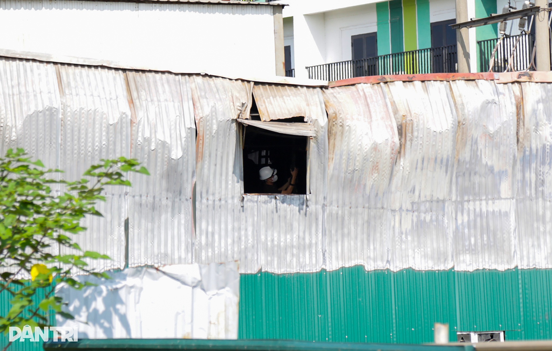 Hiện trường vụ cháy khiến cả gia đình 4 người tử vong ở Hà Nội - 5 Hiện trường vụ cháy khiến cả gia đình 4 người tử vong ở Hà Nội - 5