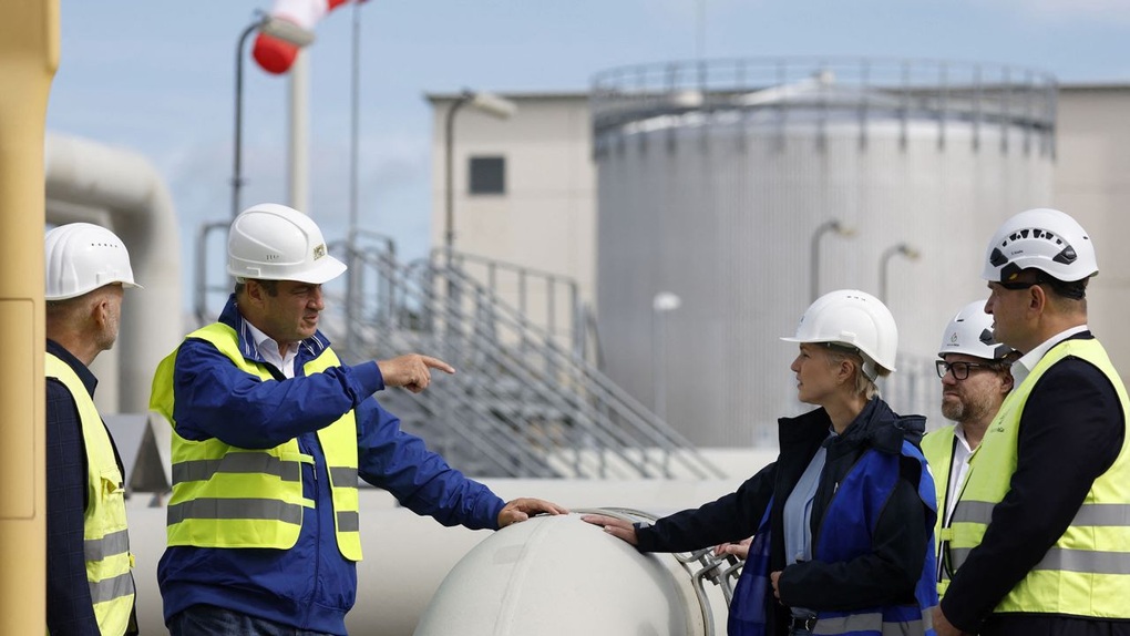 Nga mất át chủ bài để ép châu Âu nhượng bộ về Ukraine - 2 Nga mất át chủ bài để ép châu Âu nhượng bộ về Ukraine - 2
