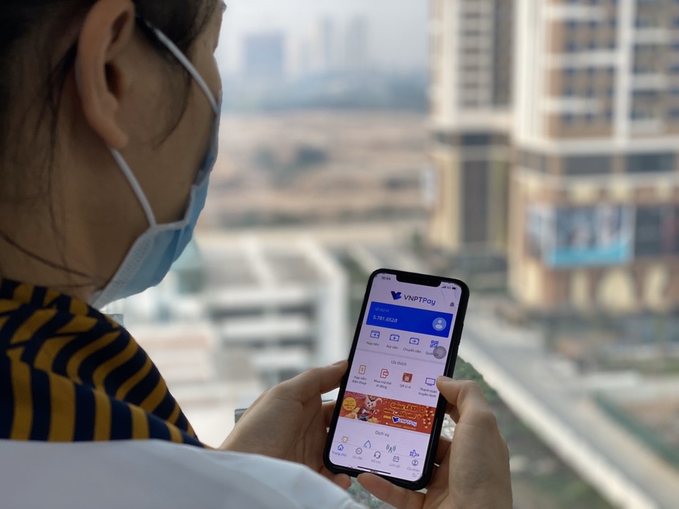 Các nhà mạng cấp tập triển khai nhiều dịch vụ, chung tay đẩy lùi Covid-19 - 1 Các nhà mạng cấp tập triển khai nhiều dịch vụ, chung tay đẩy lùi Covid-19 - 1