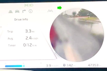 Camera giám sát điểm mù trên xe điện Kia mất tác dụng khi gặp mưa to