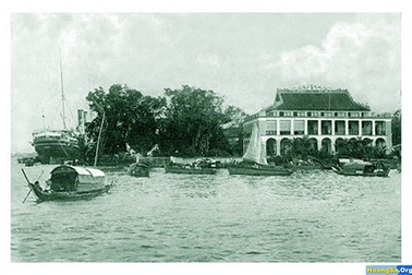 Từ Cảng Sài Gòn Bác đi tìm hình của nước