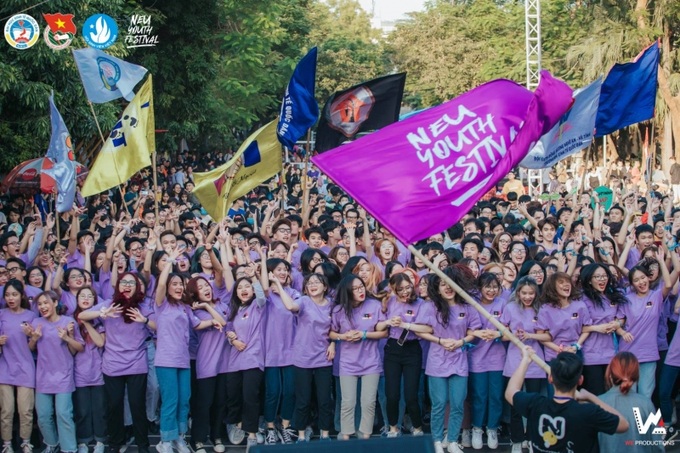Các Cộng tác viên của NEU Youth Festival 2020 - những tân sinh viên khoá mới có cơ hội được tham gia sân chơi bổ ích, lành mạnh.