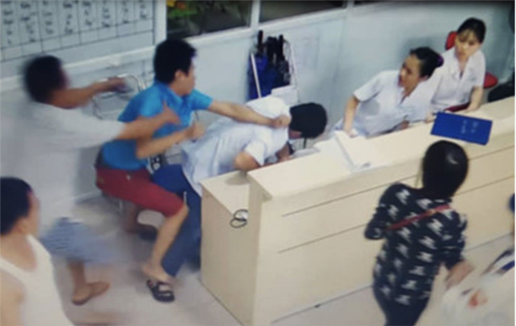 5 trường hợp bác sĩ có thể từ chối khám, chữa bệnh theo luật mới - 1 5 trường hợp bác sĩ có thể từ chối khám, chữa bệnh theo luật mới - 1